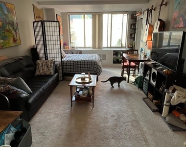 1121 Arlington Boulevard - Photo Thumbnail 24