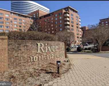 1121 Arlington Boulevard - Photo Thumbnail 28