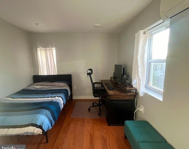 4508 Walnut Street - Photo Thumbnail 9