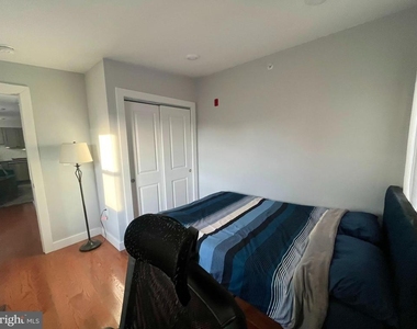 4508 Walnut Street - Photo Thumbnail 11