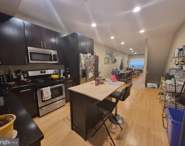 2544 Montrose Street - Photo Thumbnail 5