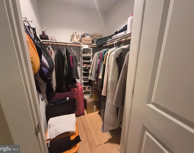 2544 Montrose Street - Photo Thumbnail 12