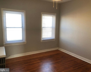 2313 Gaul Street - Photo Thumbnail 13