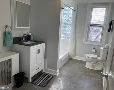 2313 Gaul Street - Photo Thumbnail 18