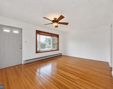 728 Pennbrook Avenue - Photo Thumbnail 4