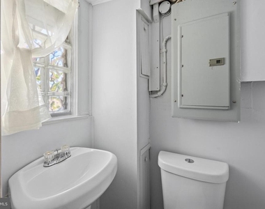816 Laurel Road - Photo Thumbnail 31