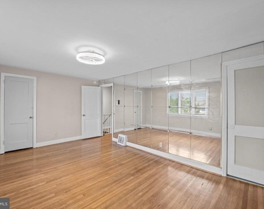 816 Laurel Road - Photo Thumbnail 18