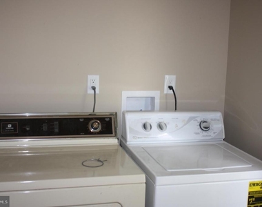 33 S Lafayette Avenue - Photo Thumbnail 16