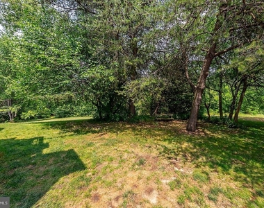 1122 Tristram Circle - Photo Thumbnail 15
