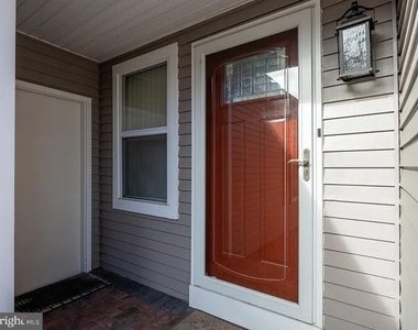 44 Brambling Lane - Photo Thumbnail 2