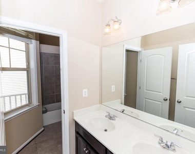 9203 Rice Avenue - Photo Thumbnail 33