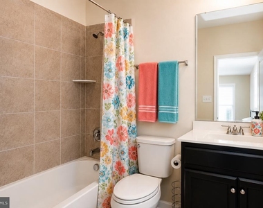 9203 Rice Avenue - Photo Thumbnail 41