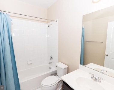 9203 Rice Avenue - Photo Thumbnail 52