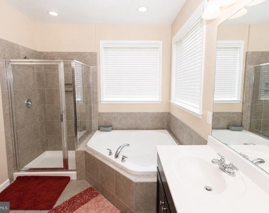 9203 Rice Avenue - Photo Thumbnail 27