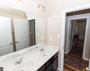 9203 Rice Avenue - Photo Thumbnail 32