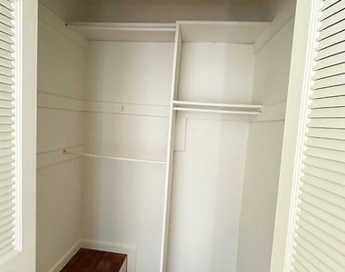8205 Canning - Photo Thumbnail 15