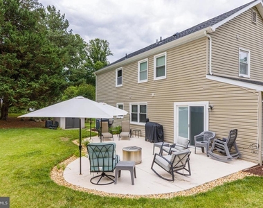 15005 Narrows Lane - Photo Thumbnail 32