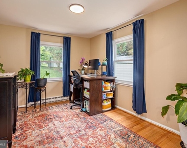 15005 Narrows Lane - Photo Thumbnail 8