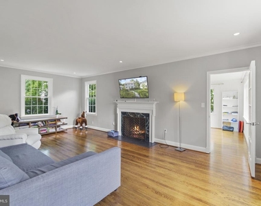 3901 Woodbine Street - Photo Thumbnail 2