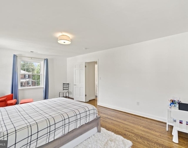 3901 Woodbine Street - Photo Thumbnail 19