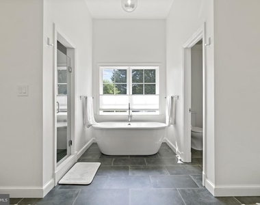3901 Woodbine Street - Photo Thumbnail 27