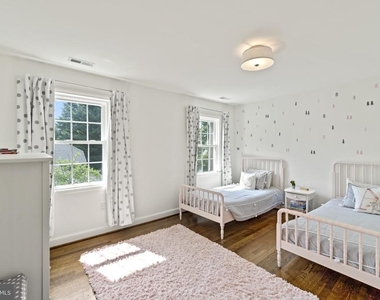 3901 Woodbine Street - Photo Thumbnail 24