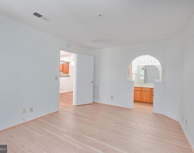 5800 Inman Park - Photo Thumbnail 12