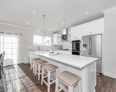 7963 Potter Place - Photo Thumbnail 9