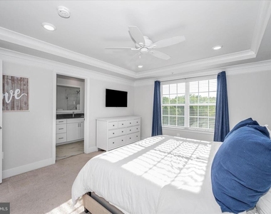 7963 Potter Place - Photo Thumbnail 30