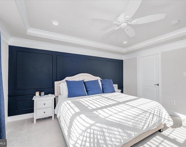 7963 Potter Place - Photo Thumbnail 31