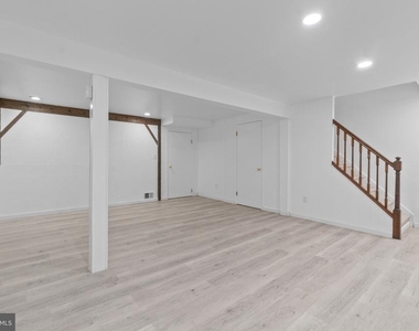 322 Harlan Square - Photo Thumbnail 29