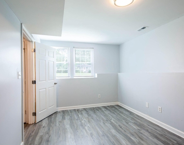 3908 Love Avenue - Photo Thumbnail 15