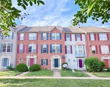 603 Eisenhower Drive - Photo Thumbnail 21