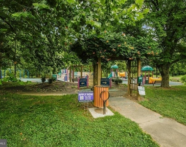 8482 Hedwig Lane - Photo Thumbnail 16