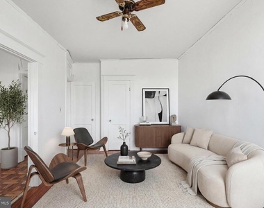 3202 Cliftmont Avenue - Photo Thumbnail 3