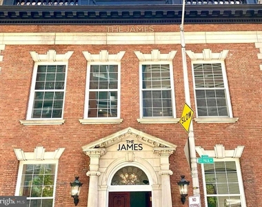 211 Saint Paul Street - Photo Thumbnail 9