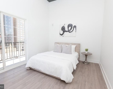 211 Saint Paul Street - Photo Thumbnail 6