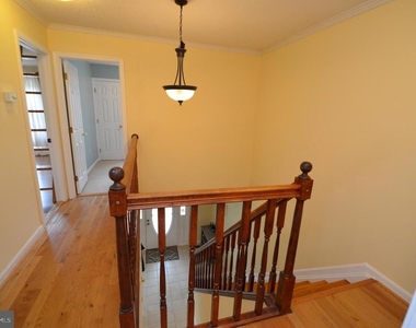 1527 Snug Harbor Road - Photo Thumbnail 12