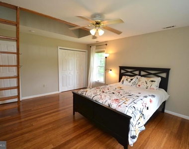 1527 Snug Harbor Road - Photo Thumbnail 21