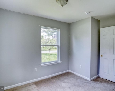 203 Hamilton Street - Photo Thumbnail 14