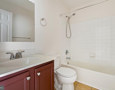 22 Crenshaw Court - Photo Thumbnail 15