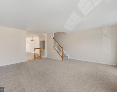 22 Crenshaw Court - Photo Thumbnail 20