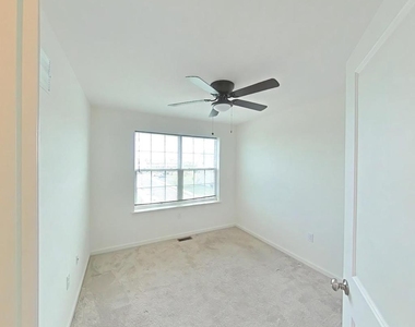 1445 Carrick Court - Photo Thumbnail 9