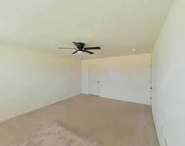 1445 Carrick Court - Photo Thumbnail 6