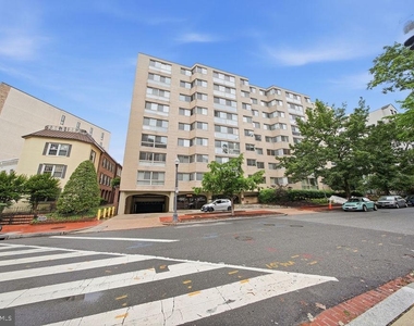 922 24th Street Nw - Photo Thumbnail 17