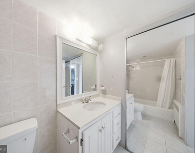 922 24th Street Nw - Photo Thumbnail 8