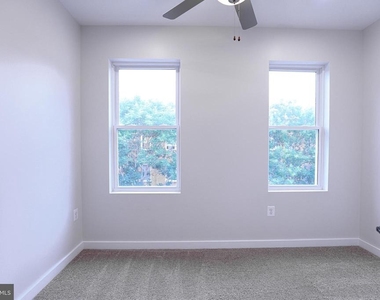 2039 Rosedale Street Ne - Photo Thumbnail 9