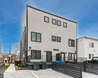 2217 40th Street Nw - Photo Thumbnail 17
