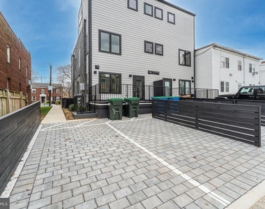 2217 40th Street Nw - Photo Thumbnail 16