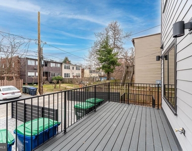 2217 40th Street Nw - Photo Thumbnail 15
